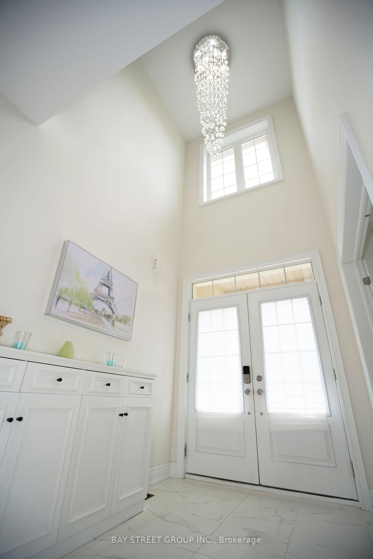Photo 4 of 152 Ben Sinclair Avenue, East Gwillimbury, Queensville — HOMEH