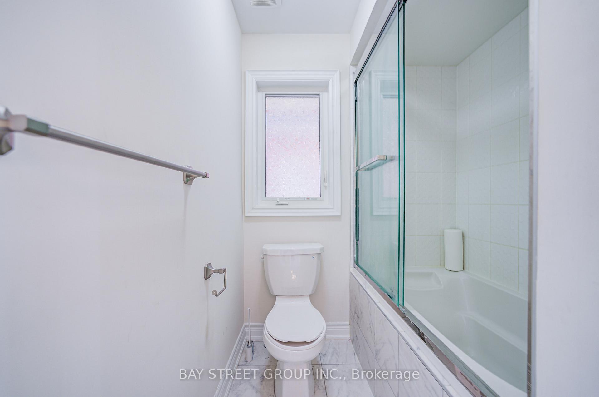 Photo 23 of 152 Ben Sinclair Avenue, East Gwillimbury, Queensville — HOMEH