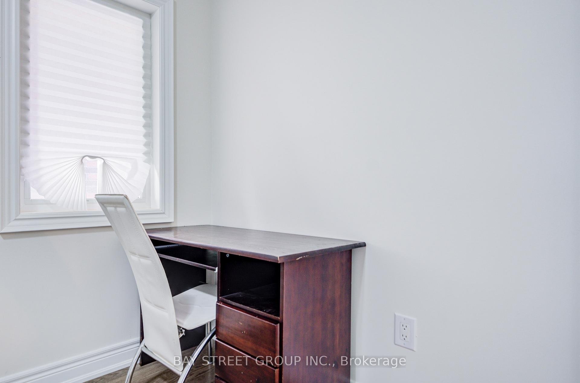 Photo 25 of 152 Ben Sinclair Avenue, East Gwillimbury, Queensville — HOMEH