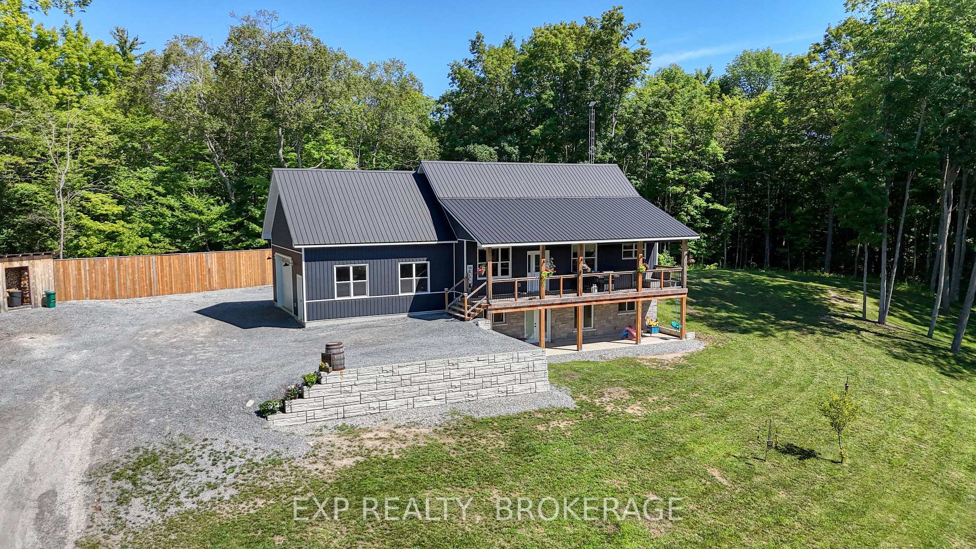 Photo 2 of 1020 Hill Road, Frontenac, Frontenac Centre — HOMEH