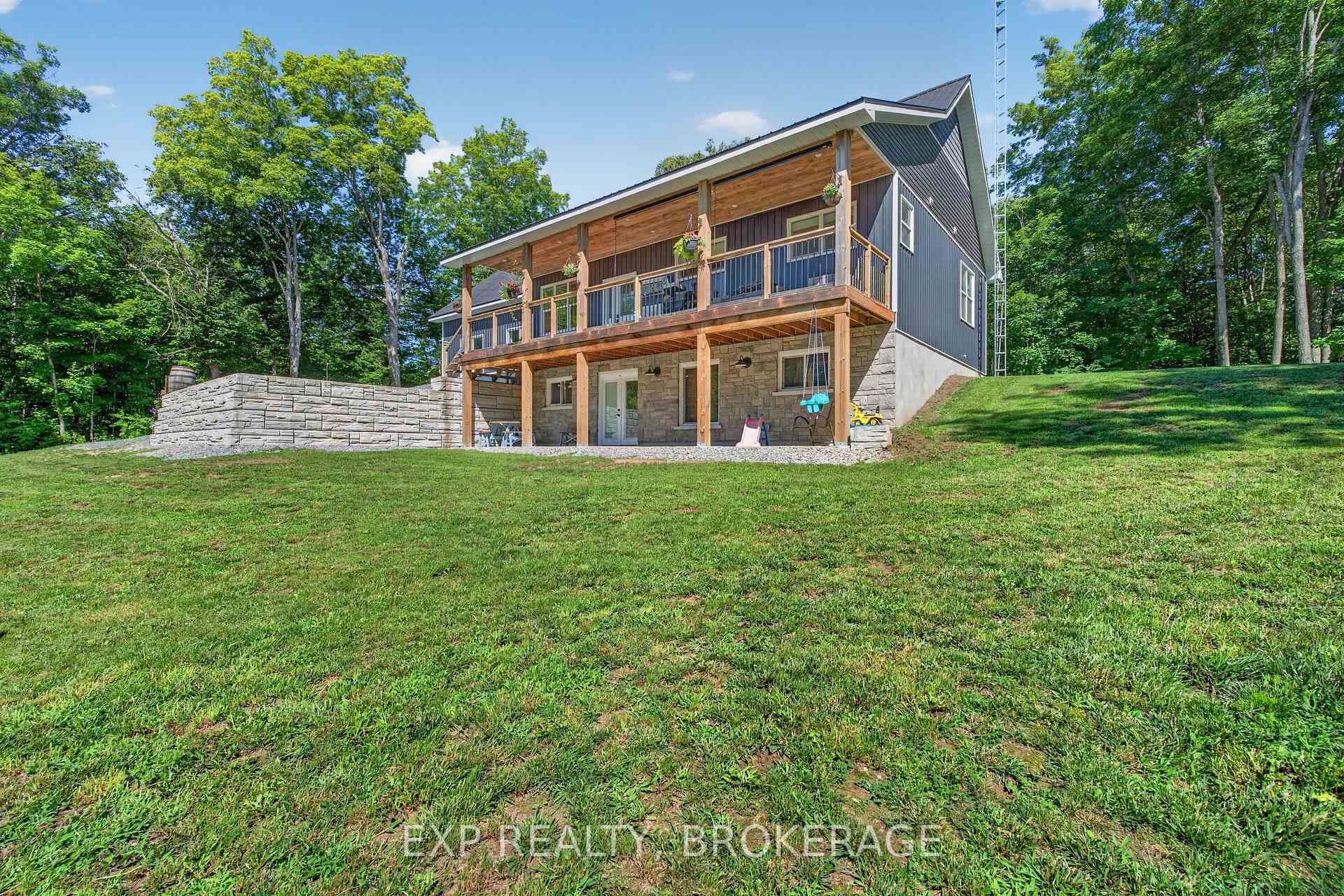 Photo 5 of 1020 Hill Road, Frontenac, Frontenac Centre — HOMEH