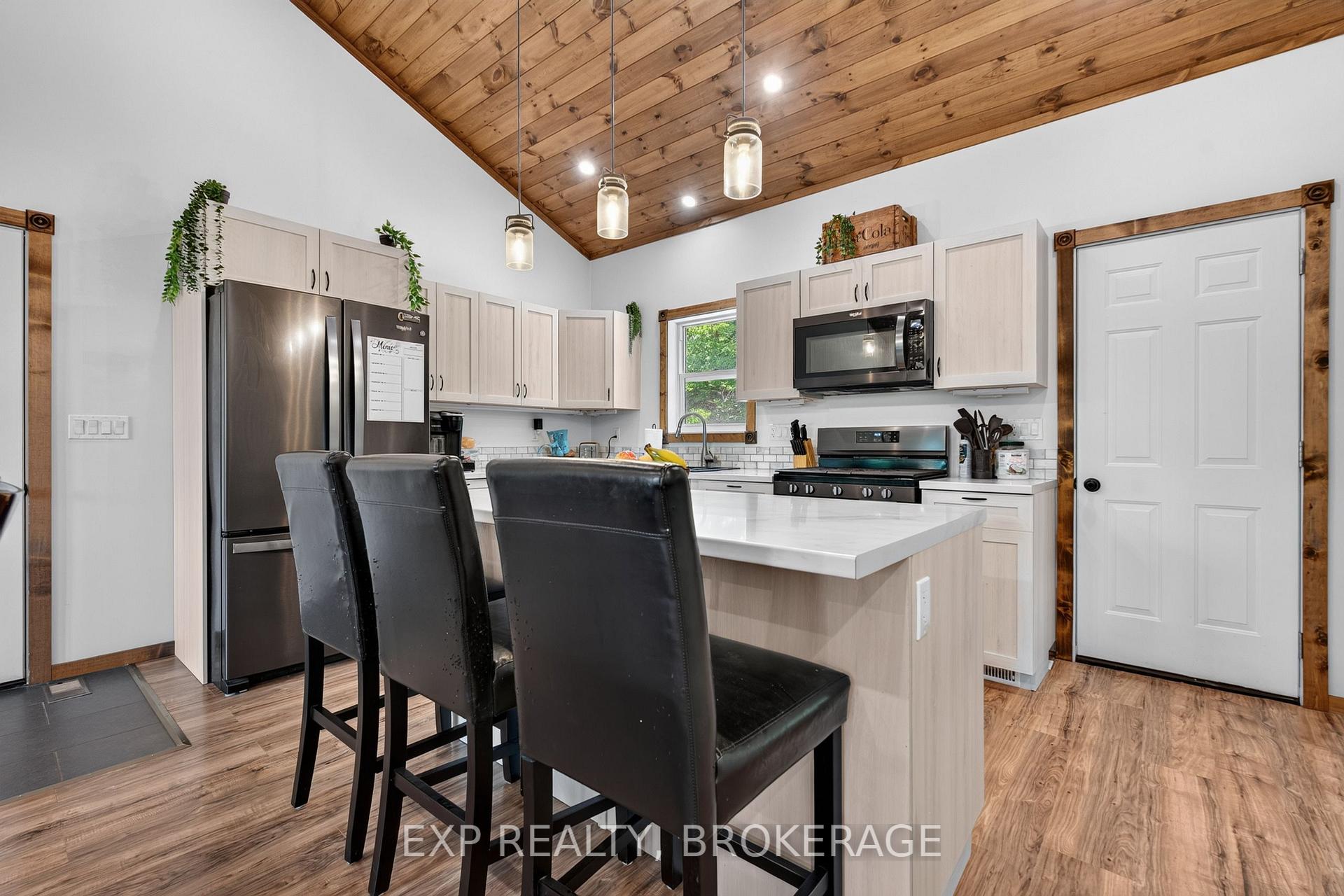 Photo 18 of 1020 Hill Road, Frontenac, Frontenac Centre — HOMEH