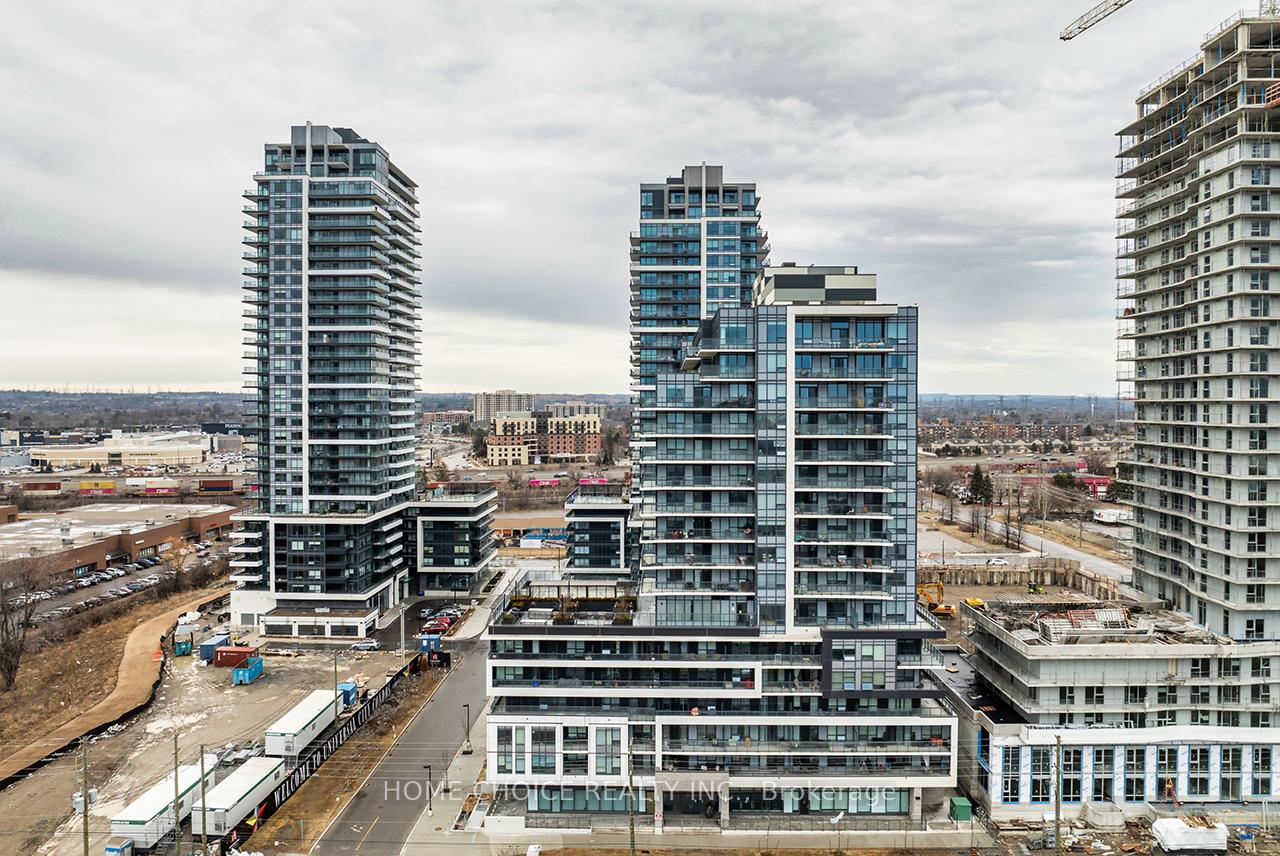 Front of Unit 518, 1480 Bayly Street
