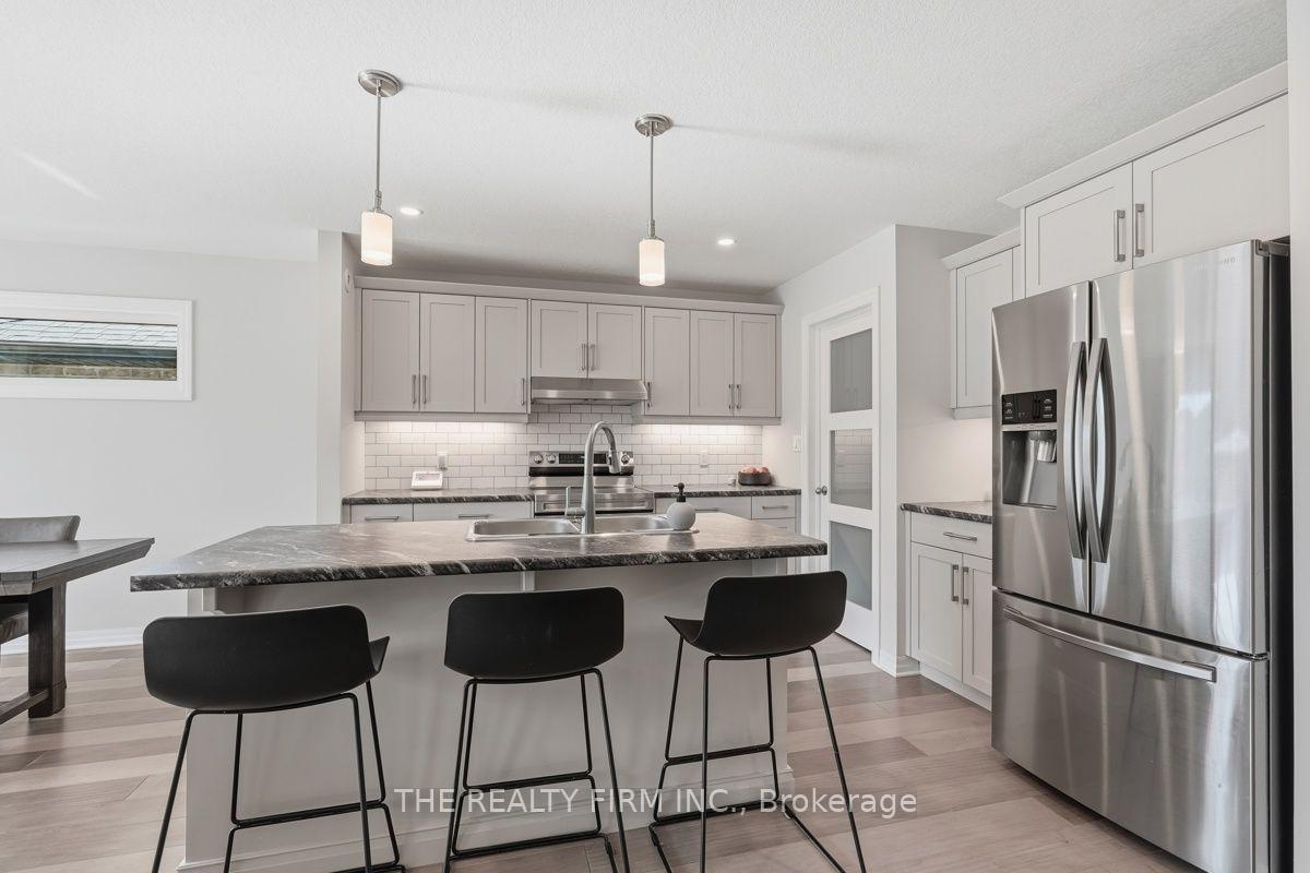 Photo 14 of 53 Ashberry Place, St. Thomas — HOMEH