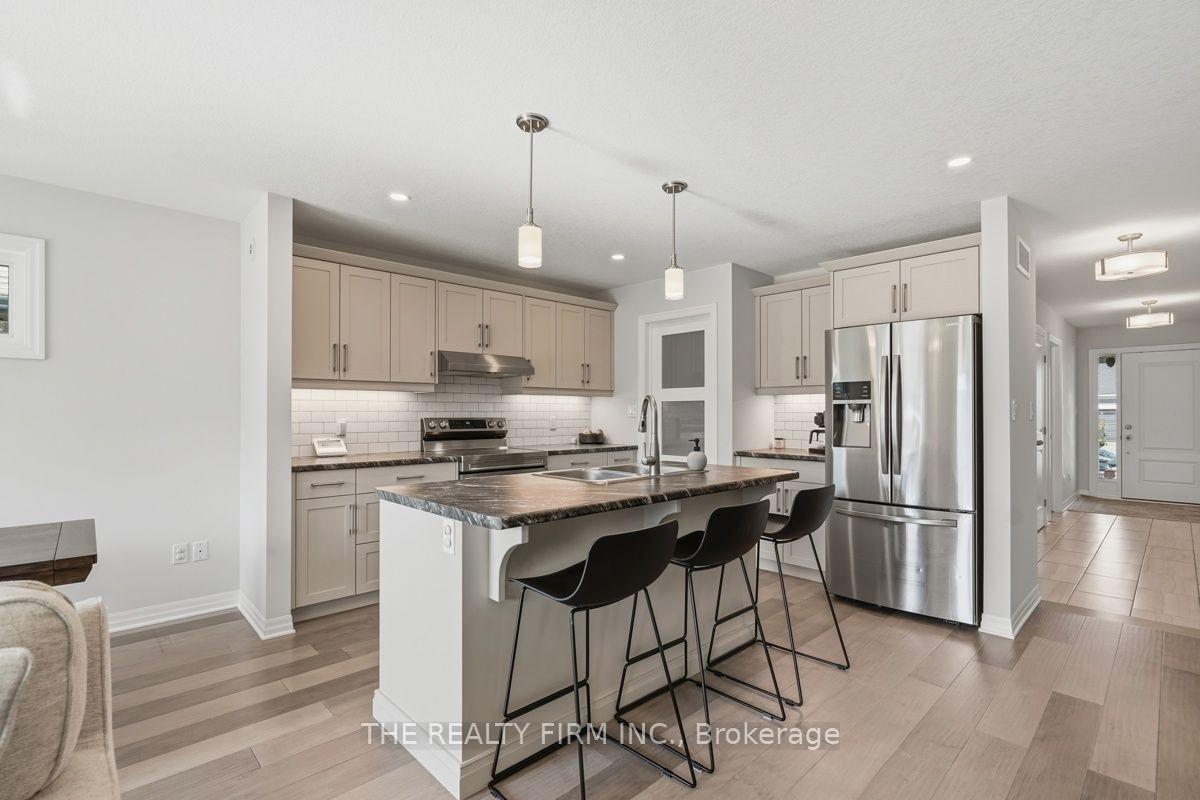 Photo 15 of 53 Ashberry Place, St. Thomas — HOMEH