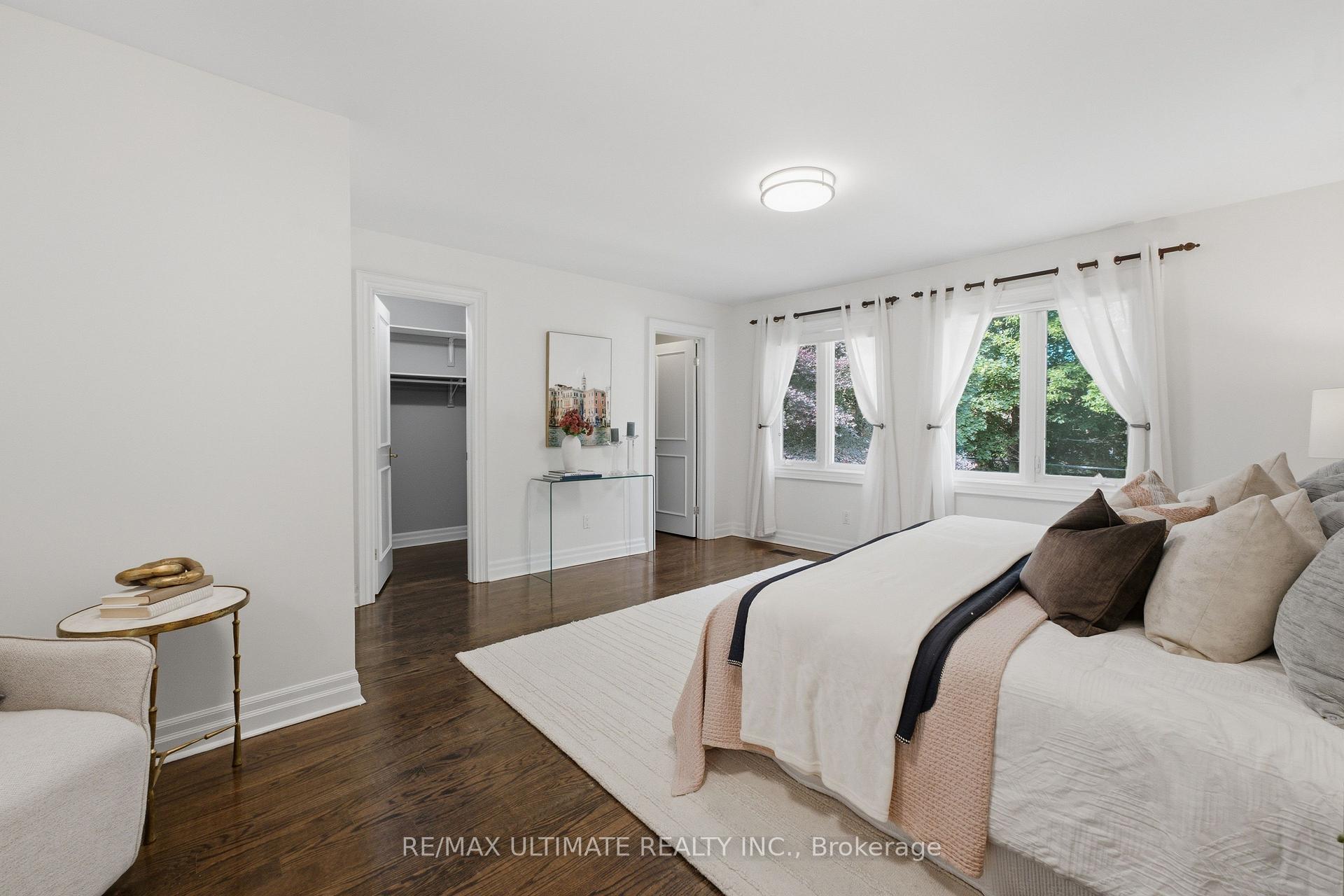 Photo 19 of 214 Sutherland Drive, Toronto, Leaside — HOMEH