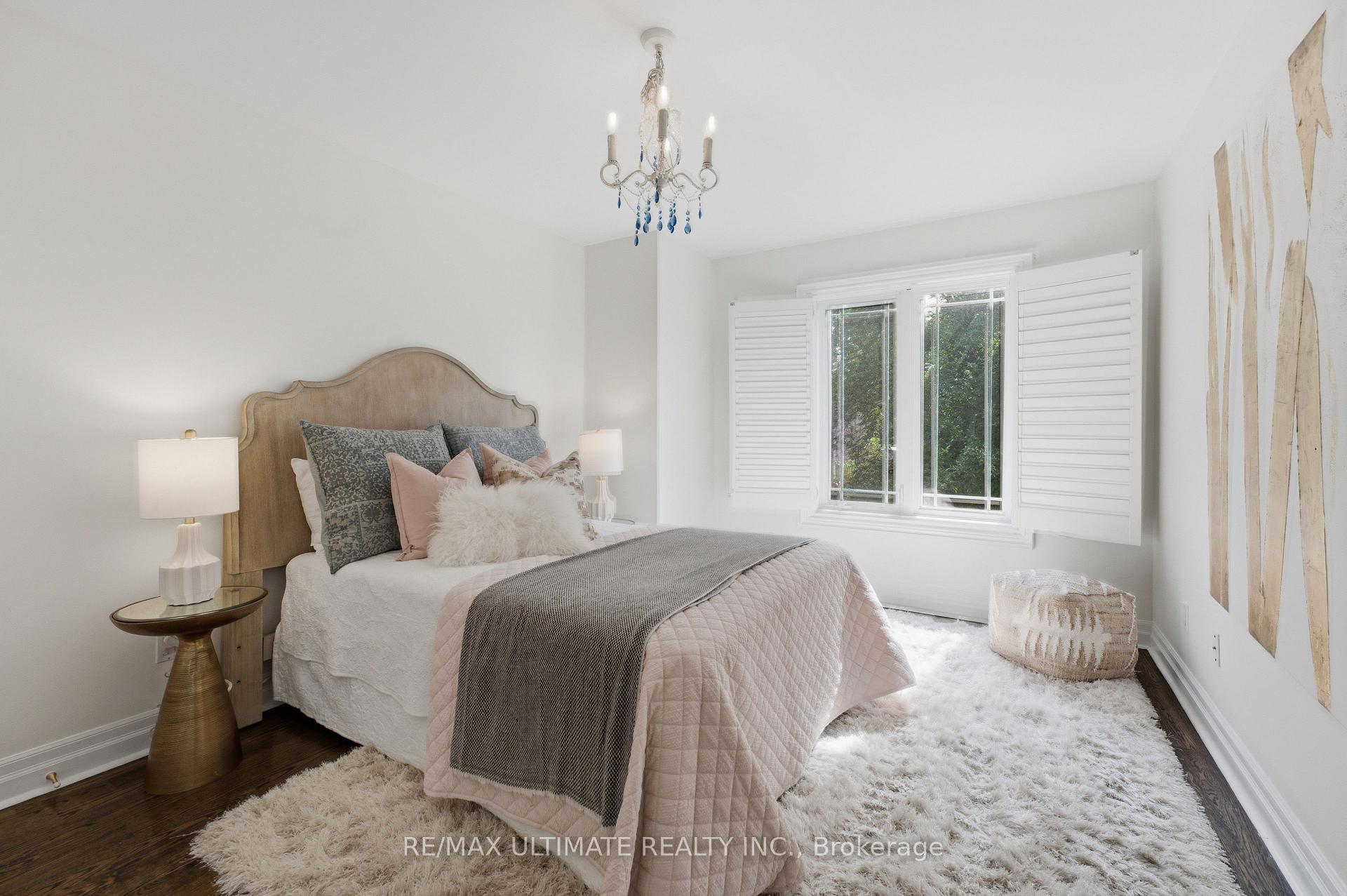 Photo 24 of 214 Sutherland Drive, Toronto, Leaside — HOMEH