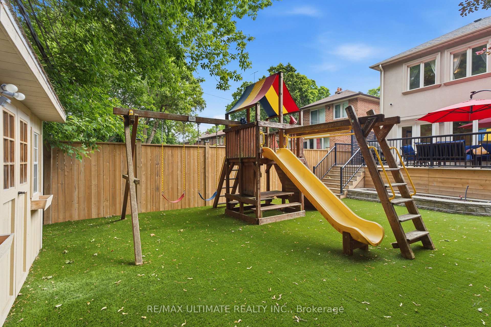 Photo 36 of 214 Sutherland Drive, Toronto, Leaside — HOMEH