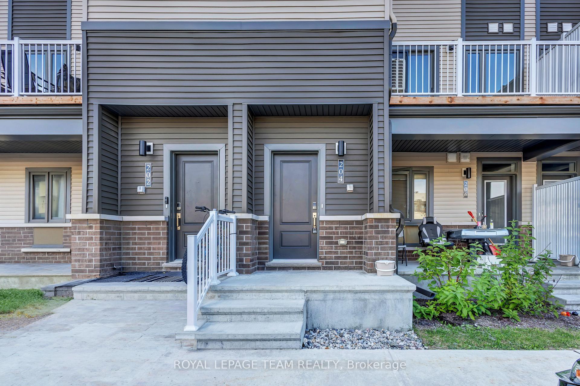 Photo 1 of 204 Lillian Freiman Private, Ottawa, Barrhaven - Half Moon Bay — HOMEH
