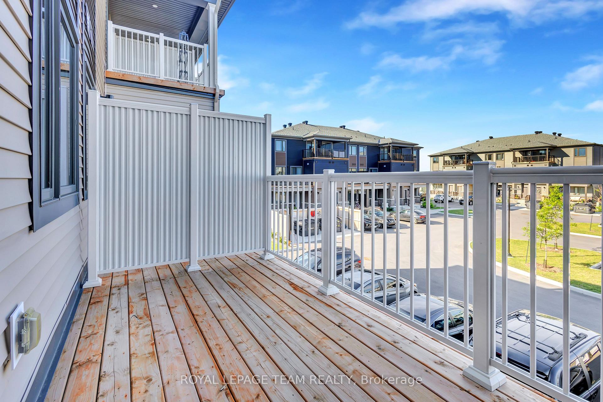 Photo 9 of 204 Lillian Freiman Private, Ottawa, Barrhaven - Half Moon Bay — HOMEH