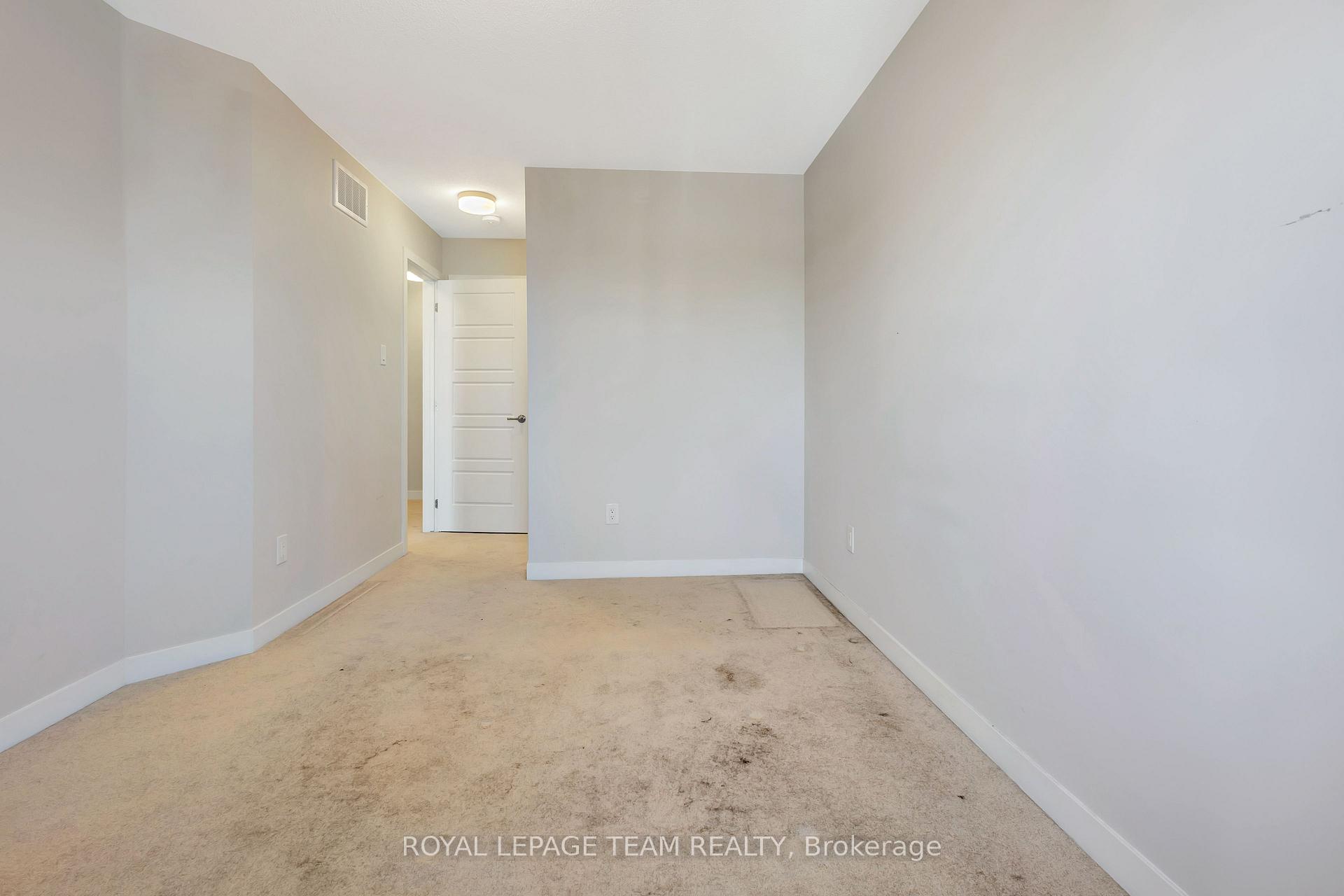 Photo 11 of 204 Lillian Freiman Private, Ottawa, Barrhaven - Half Moon Bay — HOMEH