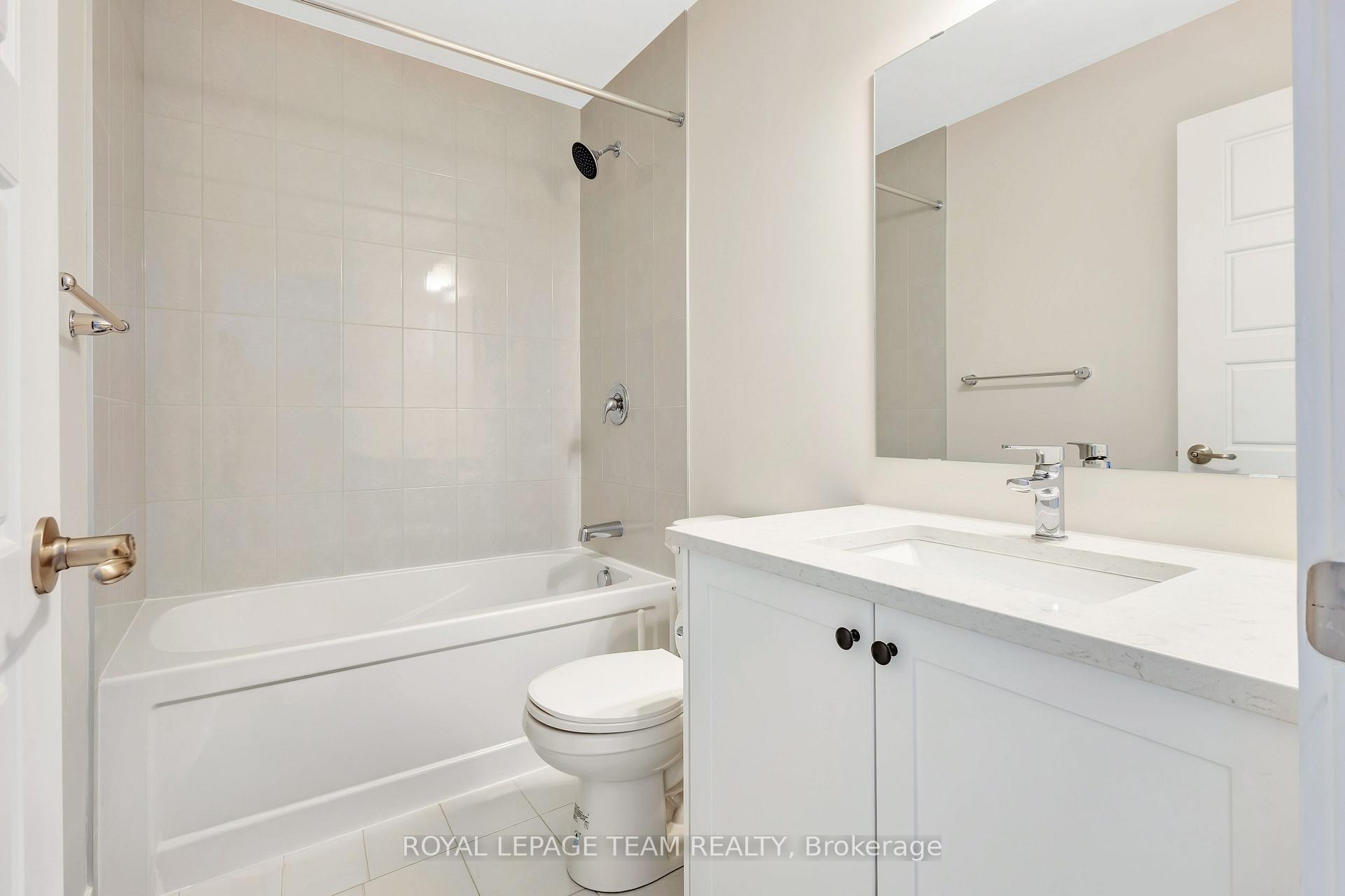 Photo 17 of 204 Lillian Freiman Private, Ottawa, Barrhaven - Half Moon Bay — HOMEH