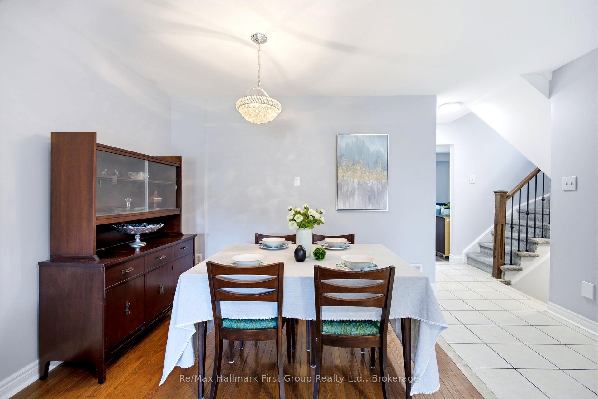 Photo 15 of 868 White Ash Drive, Whitby, Williamsburg — HOMEH