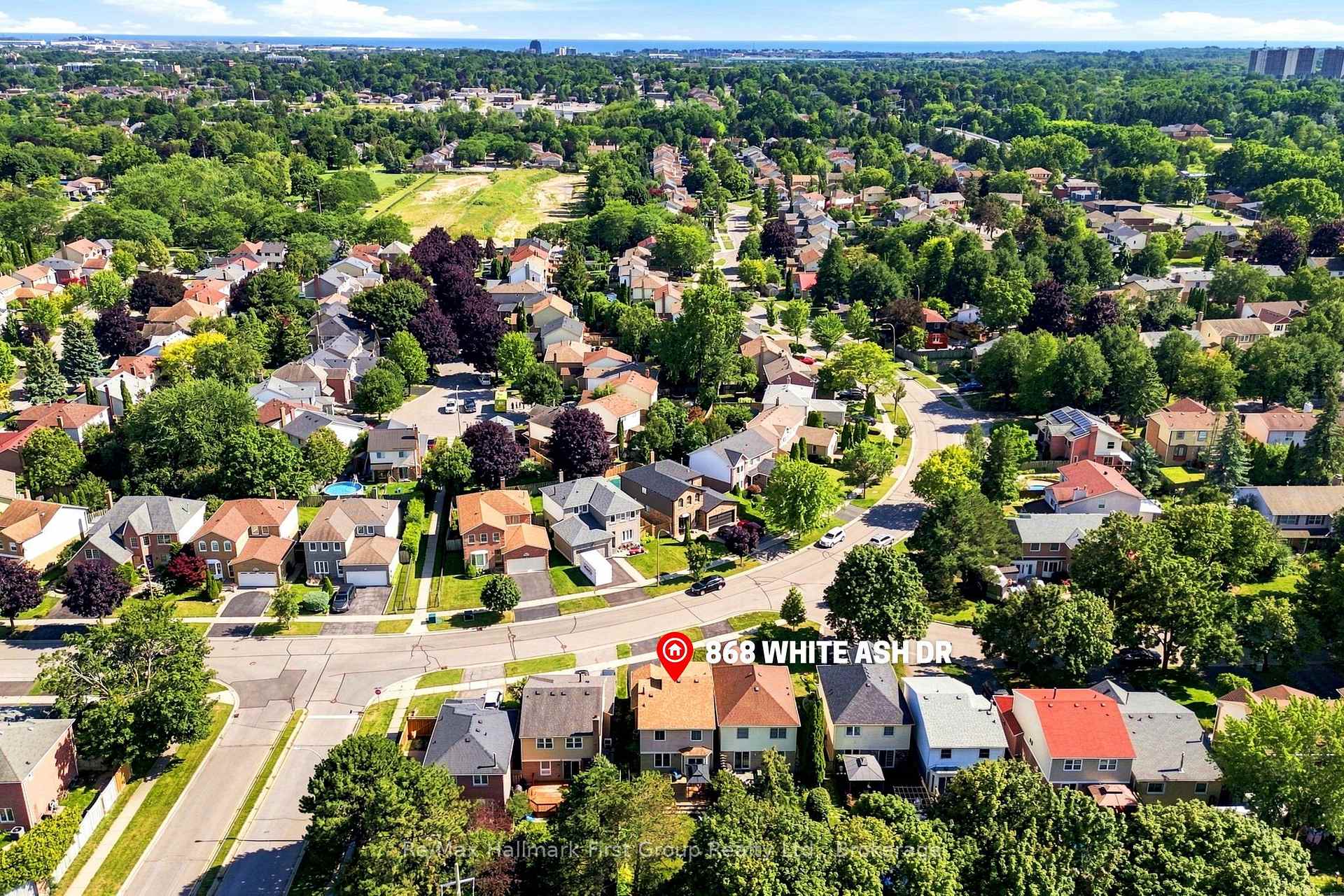 Photo 47 of 868 White Ash Drive, Whitby, Williamsburg — HOMEH