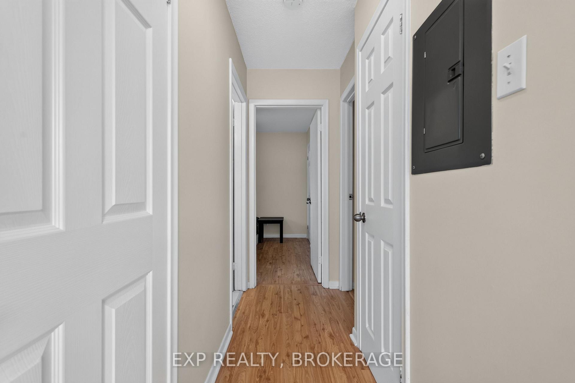 Photo 23 of 17 Shaw Street, Kingston, Rideau — HOMEH