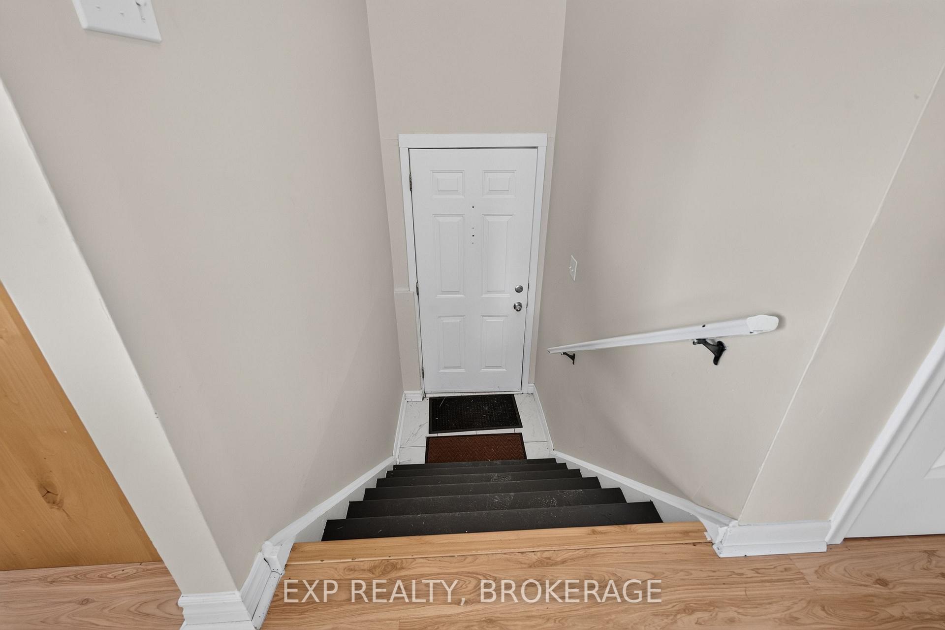 Photo 29 of 17 Shaw Street, Kingston, Rideau — HOMEH