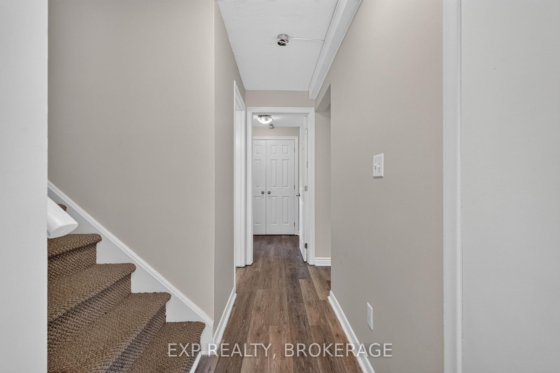 Photo 30 of 17 Shaw Street, Kingston, Rideau — HOMEH