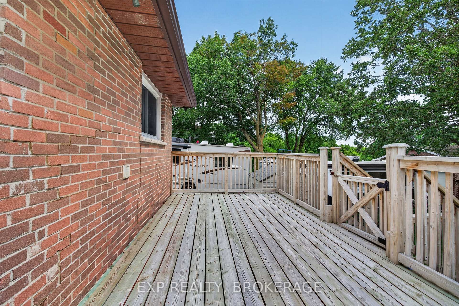 Photo 40 of 17 Shaw Street, Kingston, Rideau — HOMEH