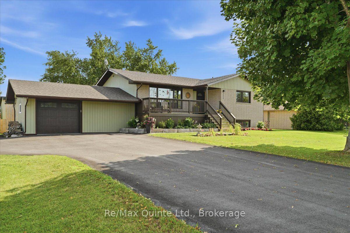 Photo 3 of 353 Lakeshore Road, Brighton, Rural Brighton — HOMEH