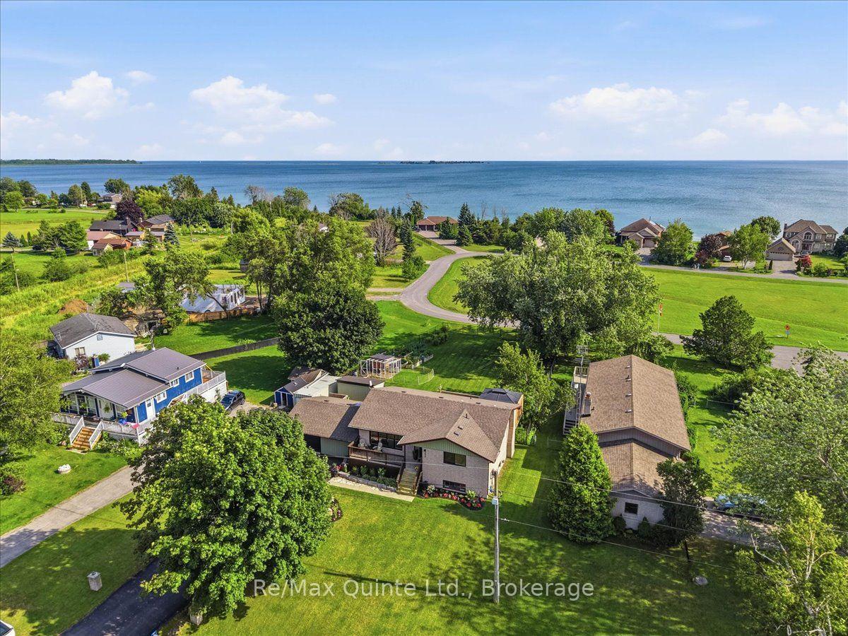 Photo 4 of 353 Lakeshore Road, Brighton, Rural Brighton — HOMEH