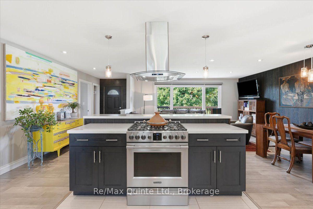 Photo 8 of 353 Lakeshore Road, Brighton, Rural Brighton — HOMEH