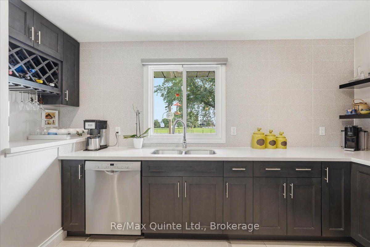 Photo 10 of 353 Lakeshore Road, Brighton, Rural Brighton — HOMEH