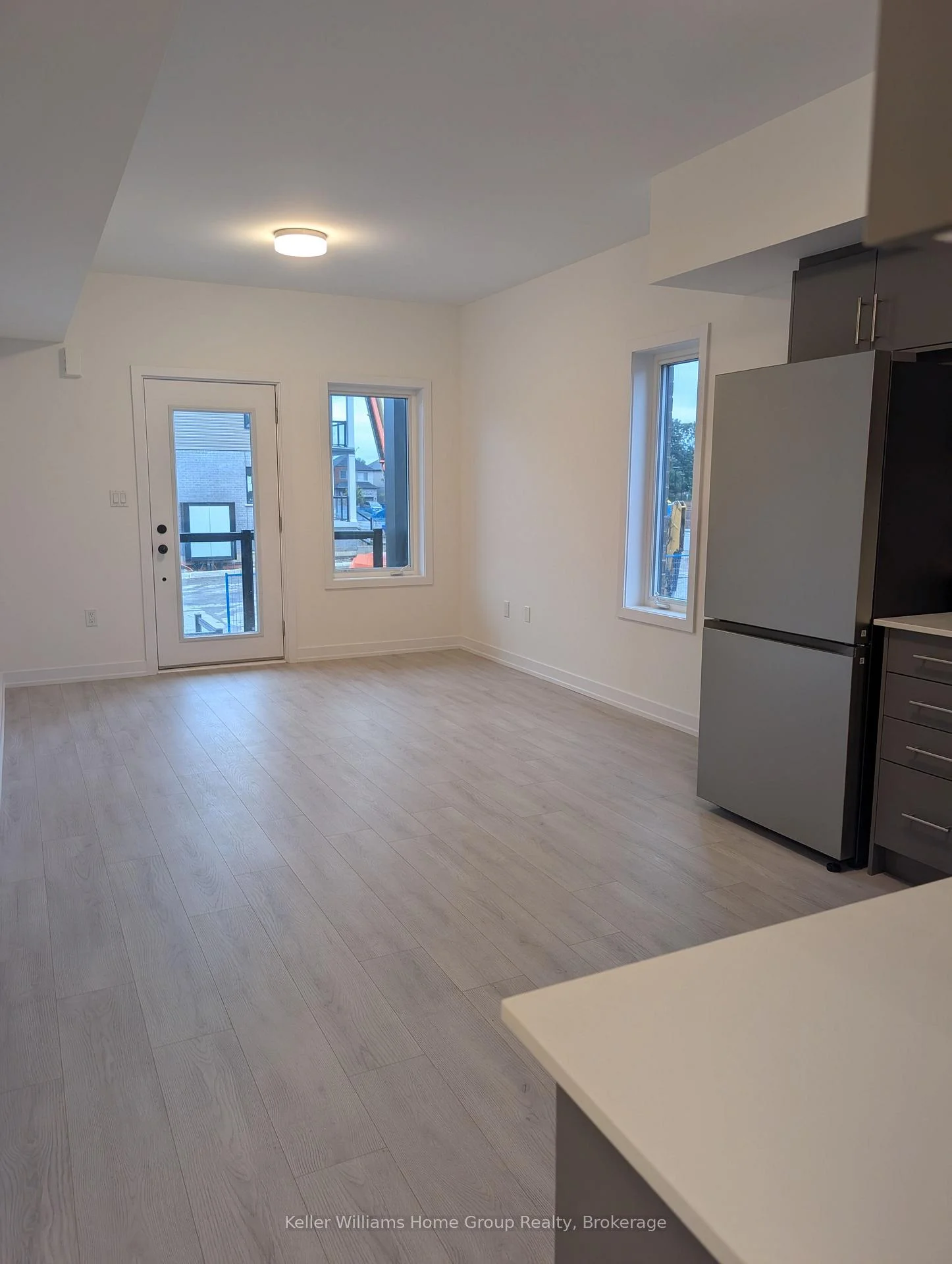Photo 4 of Unit C68, 42 Lowes Road W, Guelph, Pineridge/Westminster Woods — HOMEH