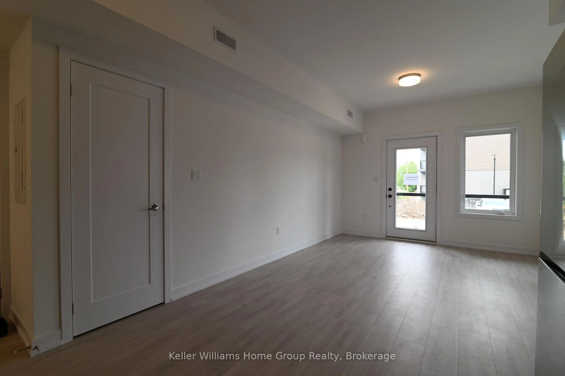 Photo 8 of Unit C68, 42 Lowes Road W, Guelph, Pineridge/Westminster Woods — HOMEH