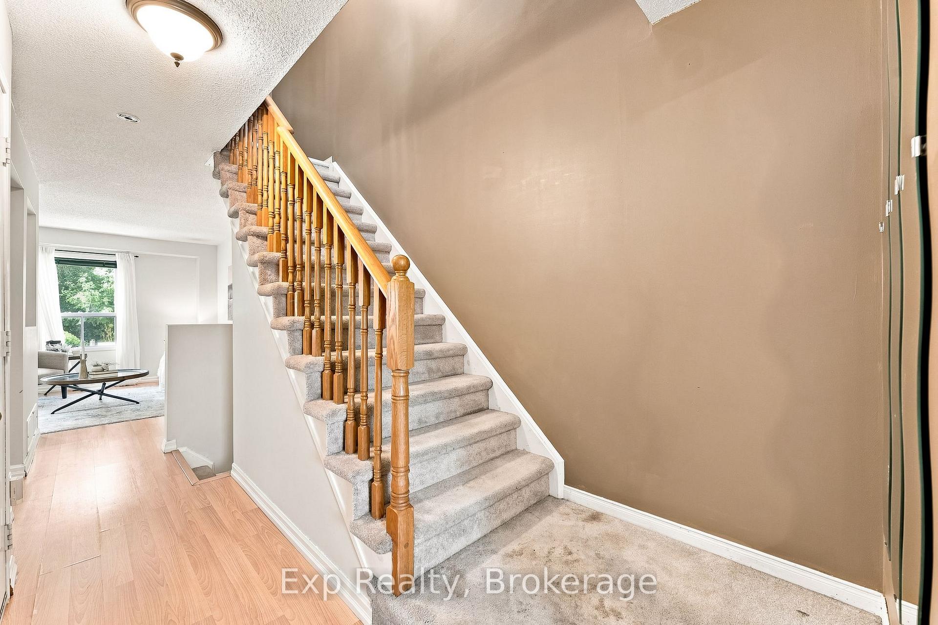 Photo 13 of 81 Somerscales Drive, Clarington, Bowmanville — HOMEH