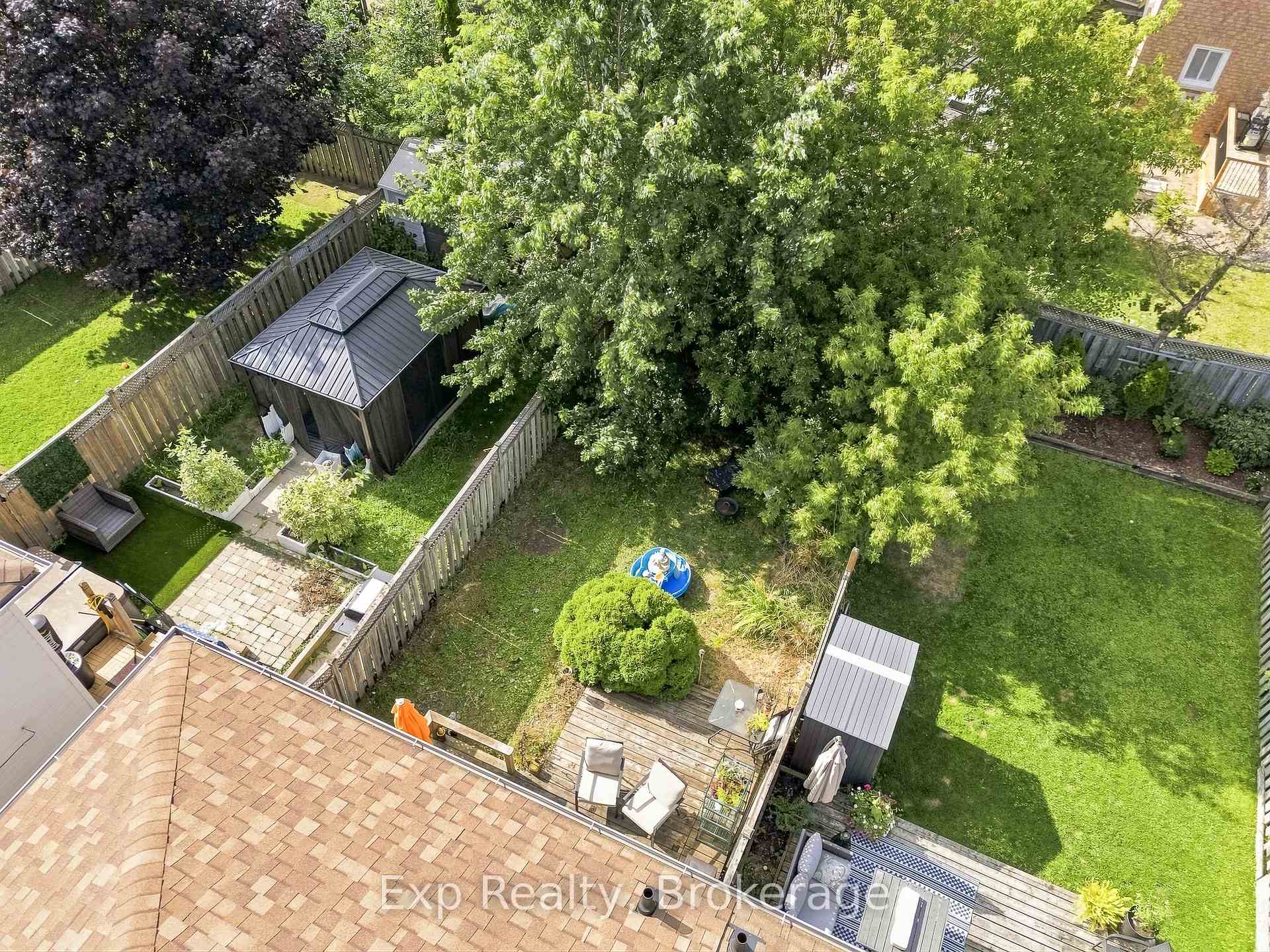 Photo 31 of 81 Somerscales Drive, Clarington, Bowmanville — HOMEH