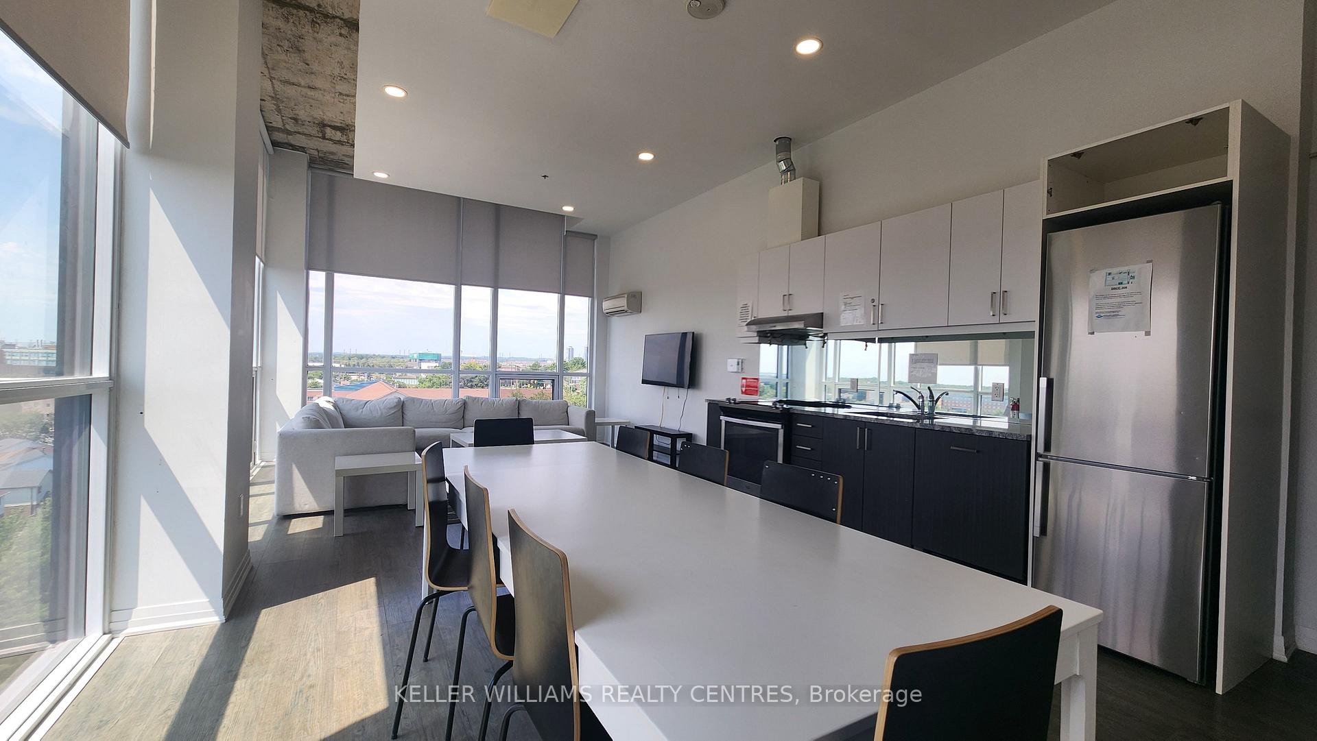 Photo 15 of Unit 832, 1900 Simcoe Street N, Oshawa, Samac — HOMEH