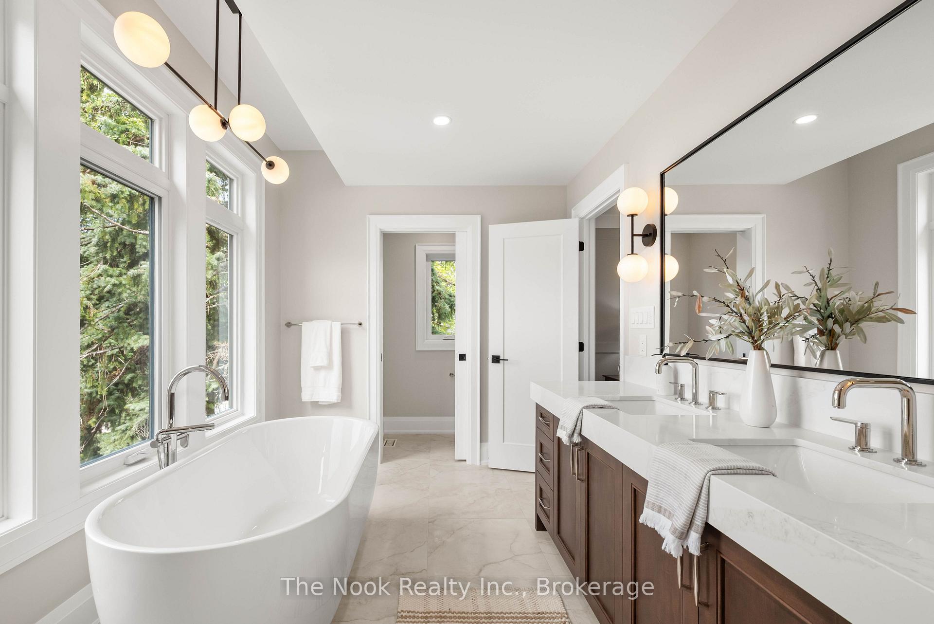 Photo 30 of 153 Elizabeth Crescent N, Whitby, Blue Grass Meadows — HOMEH