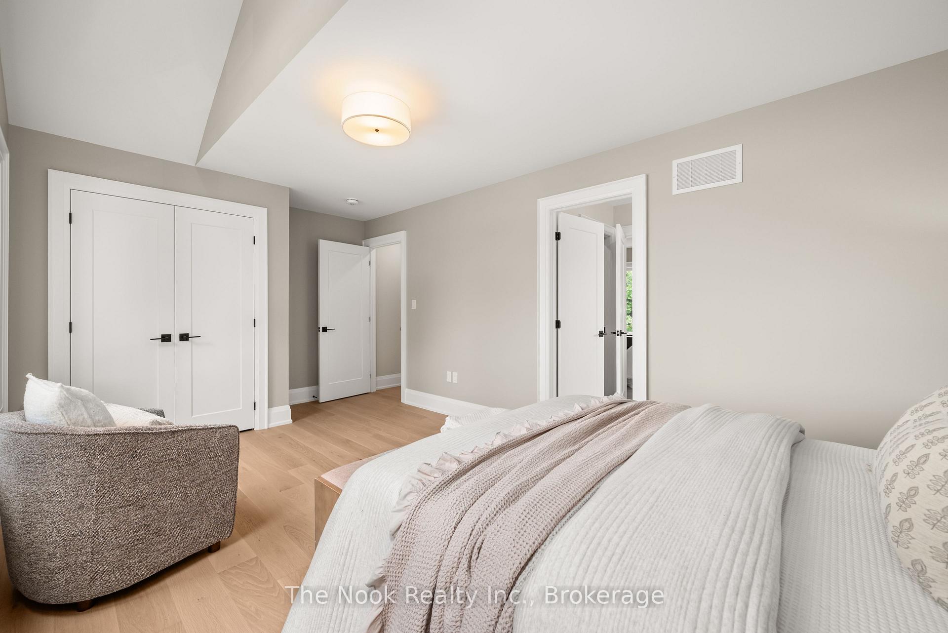 Photo 35 of 153 Elizabeth Crescent N, Whitby, Blue Grass Meadows — HOMEH