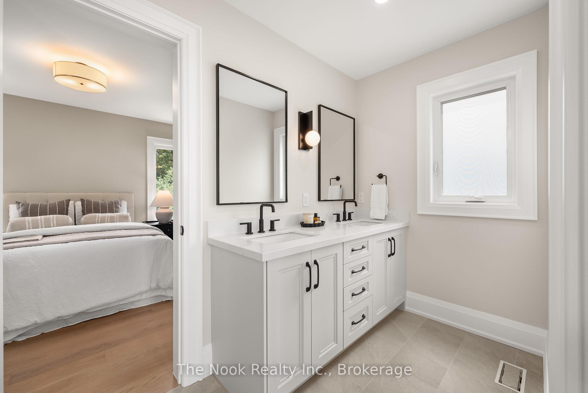 Photo 36 of 153 Elizabeth Crescent N, Whitby, Blue Grass Meadows — HOMEH