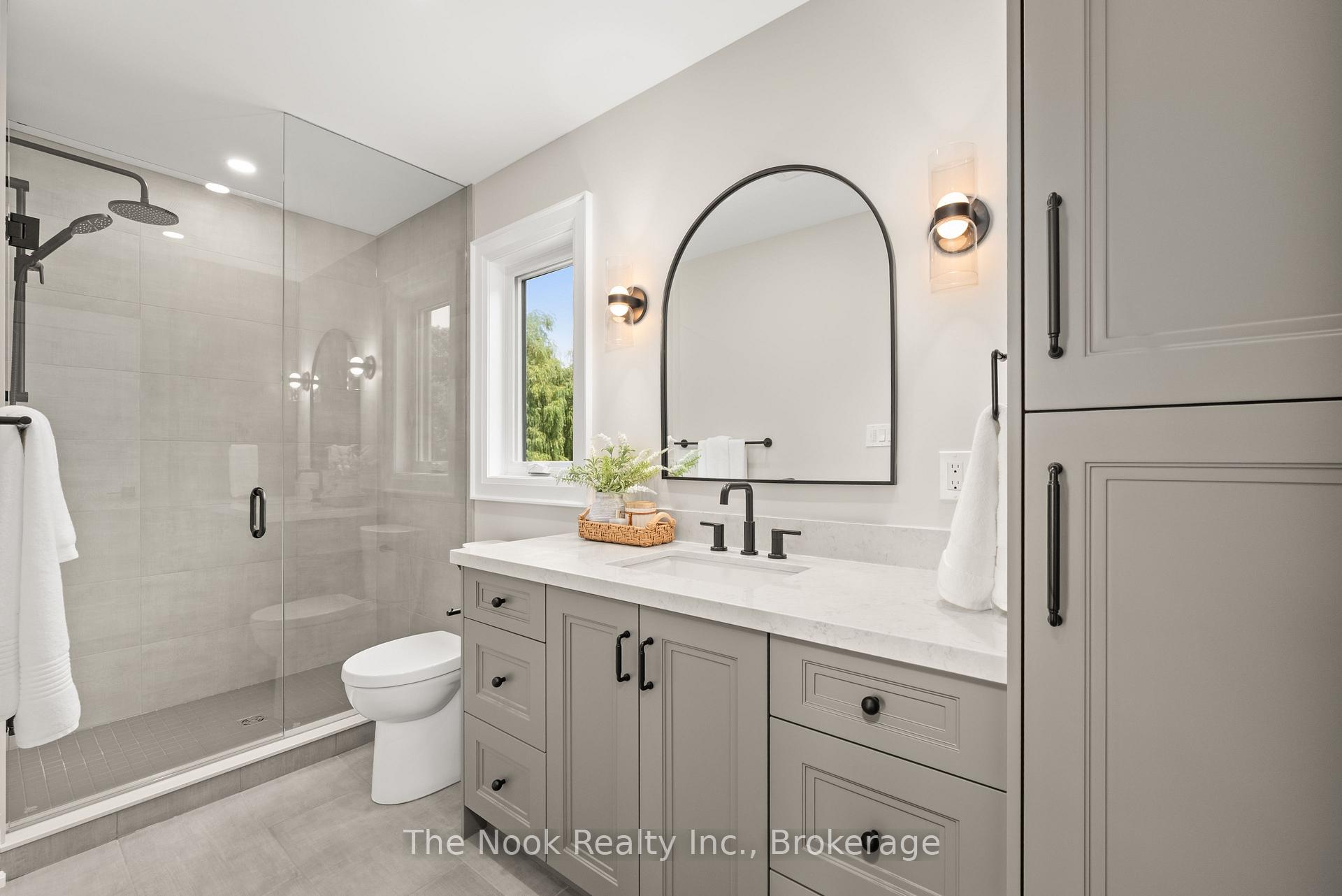Photo 39 of 153 Elizabeth Crescent N, Whitby, Blue Grass Meadows — HOMEH