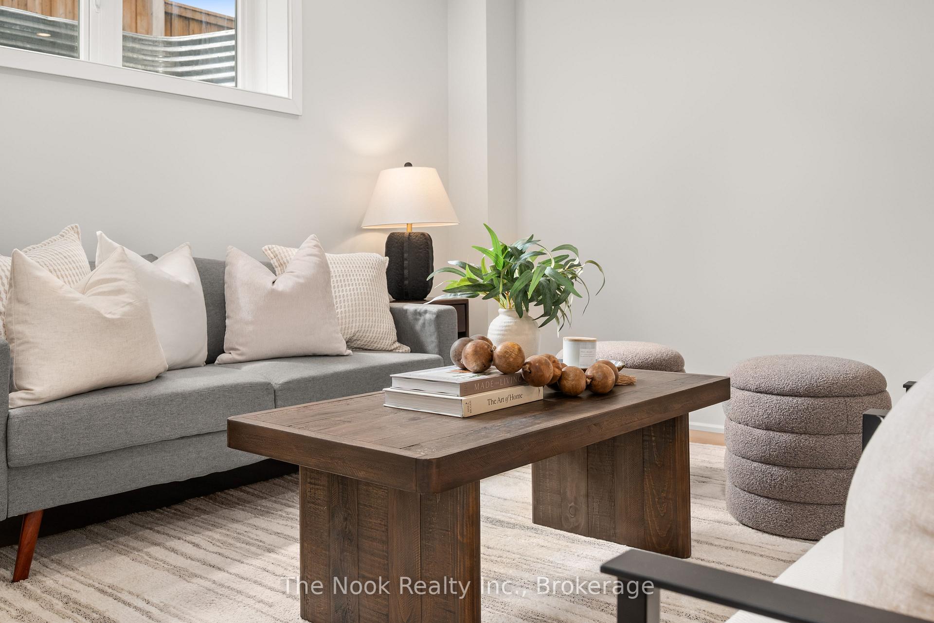 Photo 47 of 153 Elizabeth Crescent N, Whitby, Blue Grass Meadows — HOMEH