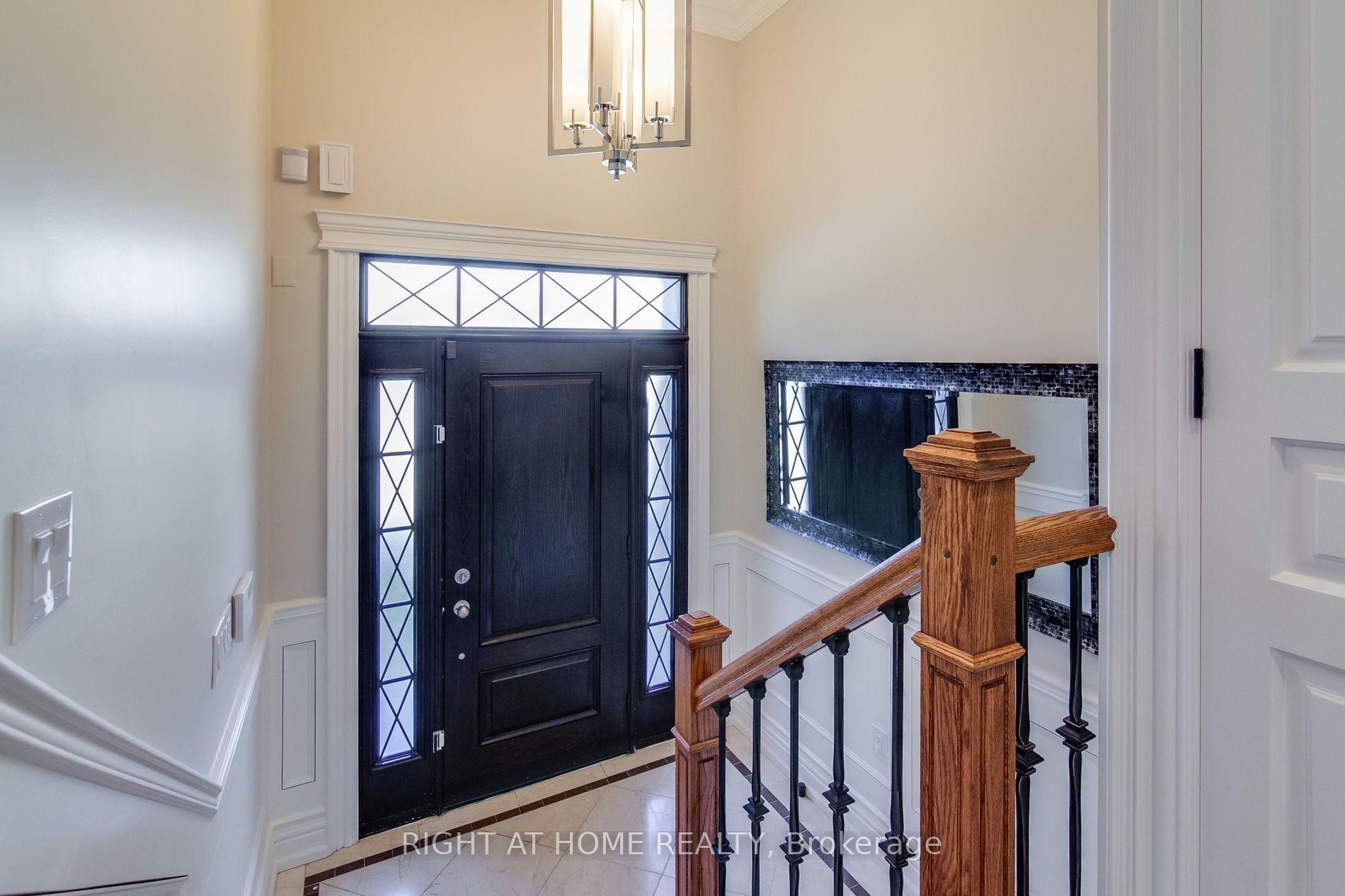 Photo 5 of 109 Banff Road, Toronto, Mount Pleasant East — HOMEH
