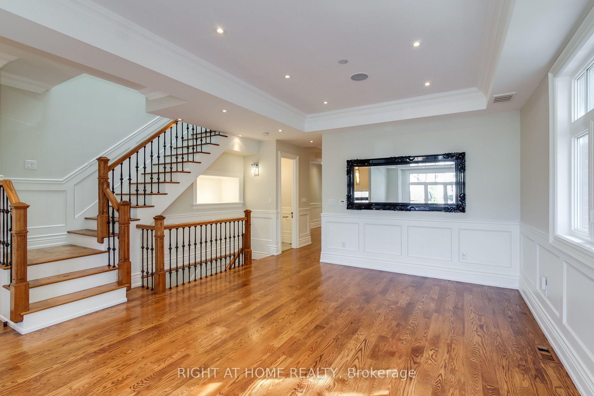 Photo 11 of 109 Banff Road, Toronto, Mount Pleasant East — HOMEH