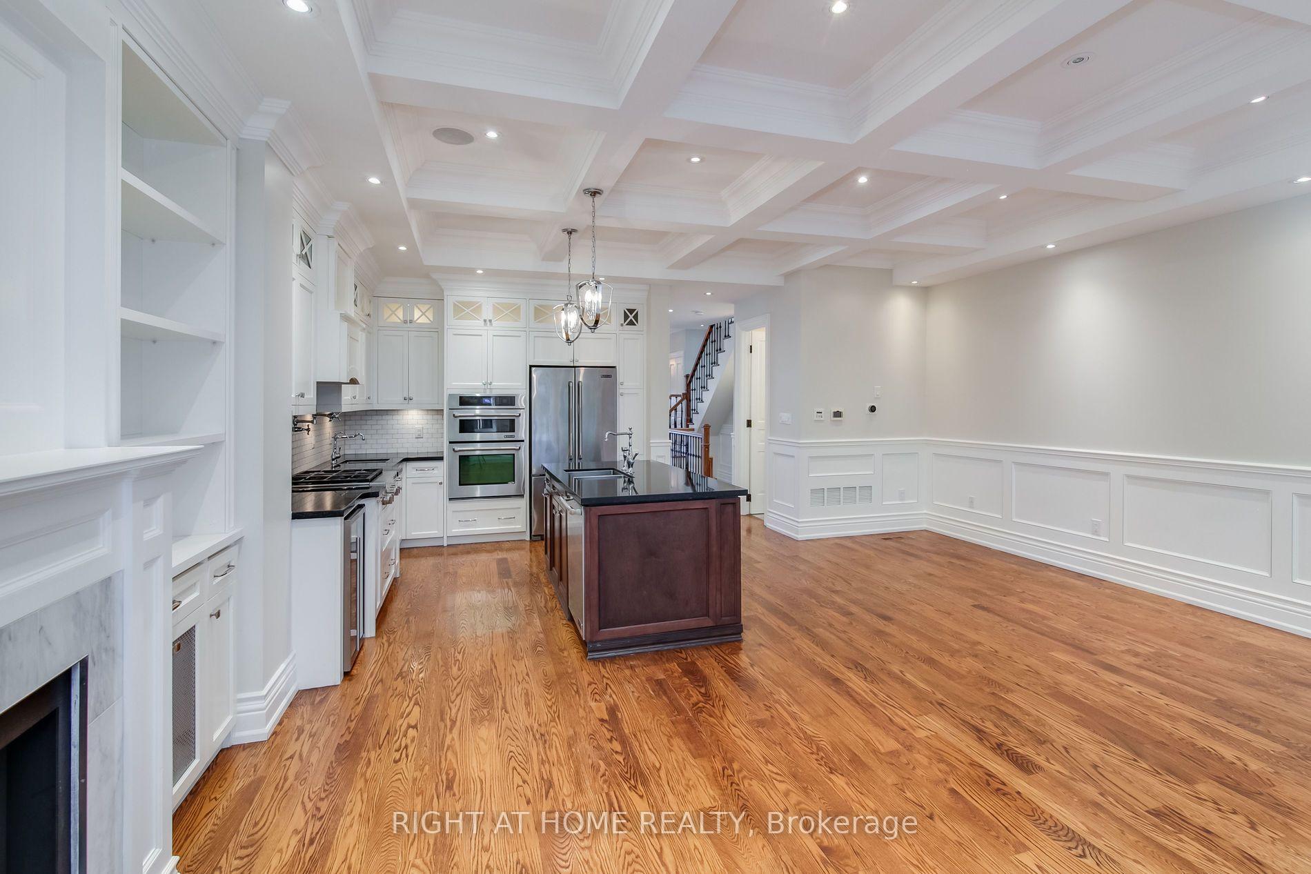 Photo 17 of 109 Banff Road, Toronto, Mount Pleasant East — HOMEH