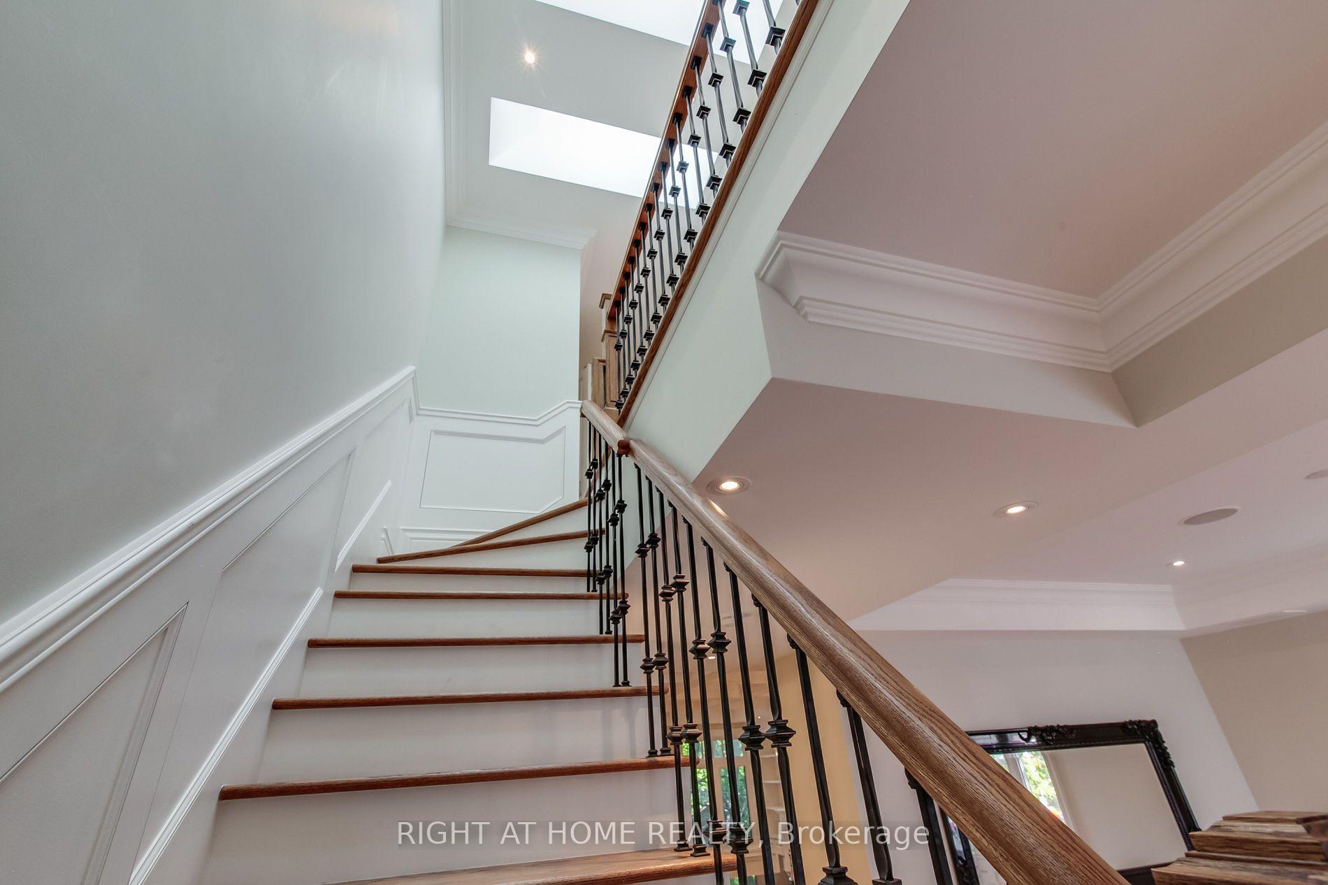 Photo 26 of 109 Banff Road, Toronto, Mount Pleasant East — HOMEH