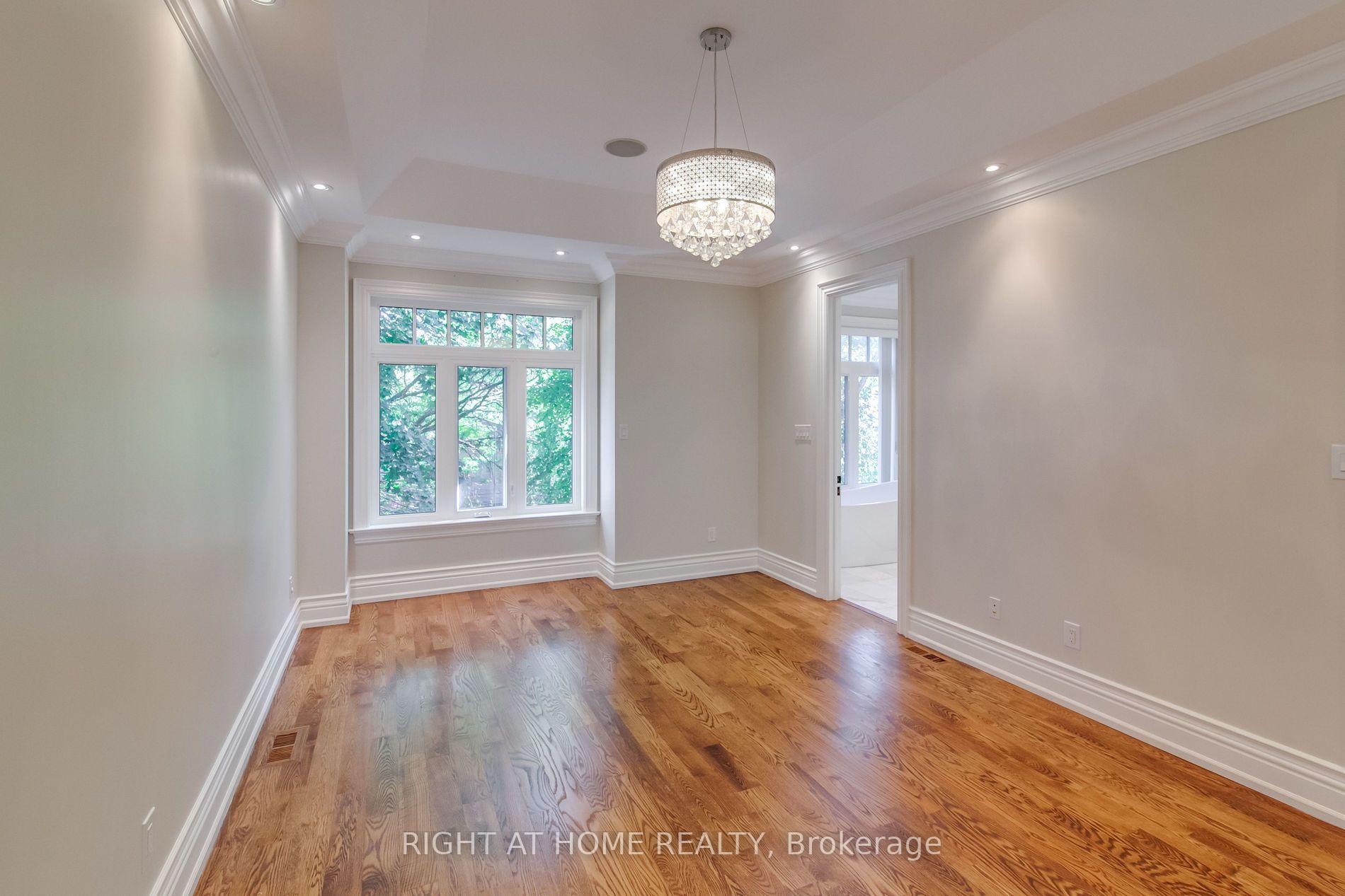 Photo 27 of 109 Banff Road, Toronto, Mount Pleasant East — HOMEH
