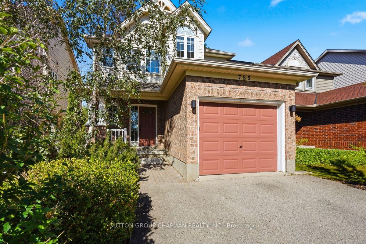 Photo 2 of 785 Capulet Lane, London, North M — HOMEH