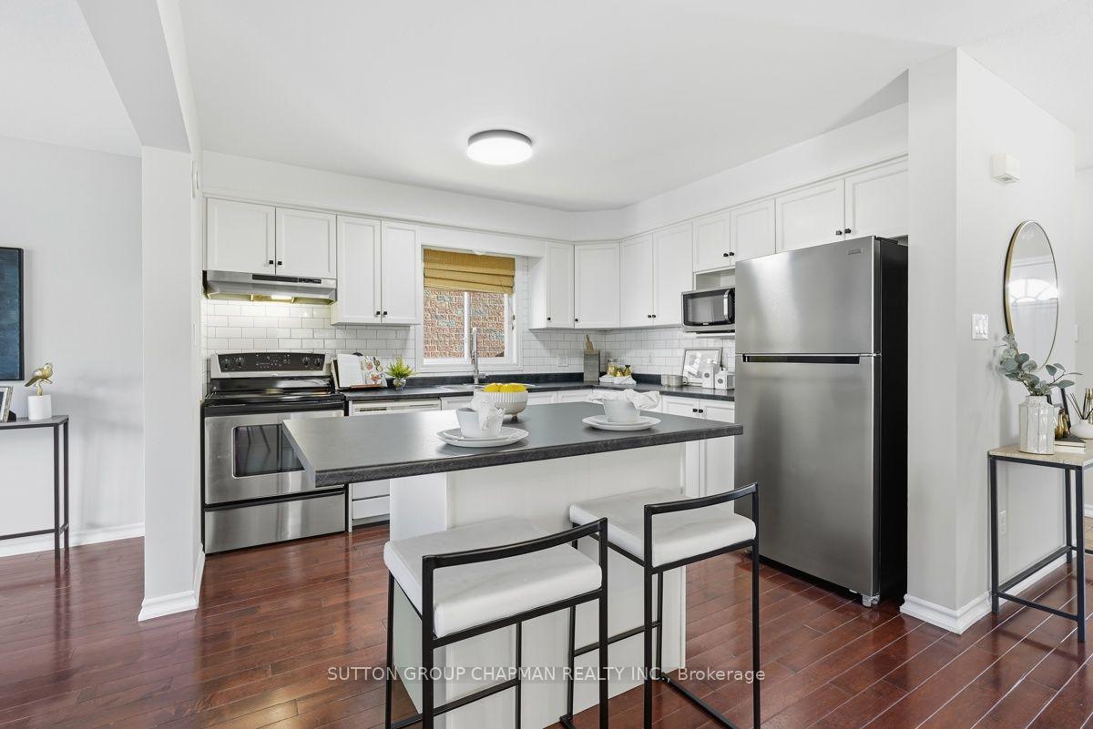 Photo 9 of 785 Capulet Lane, London, North M — HOMEH