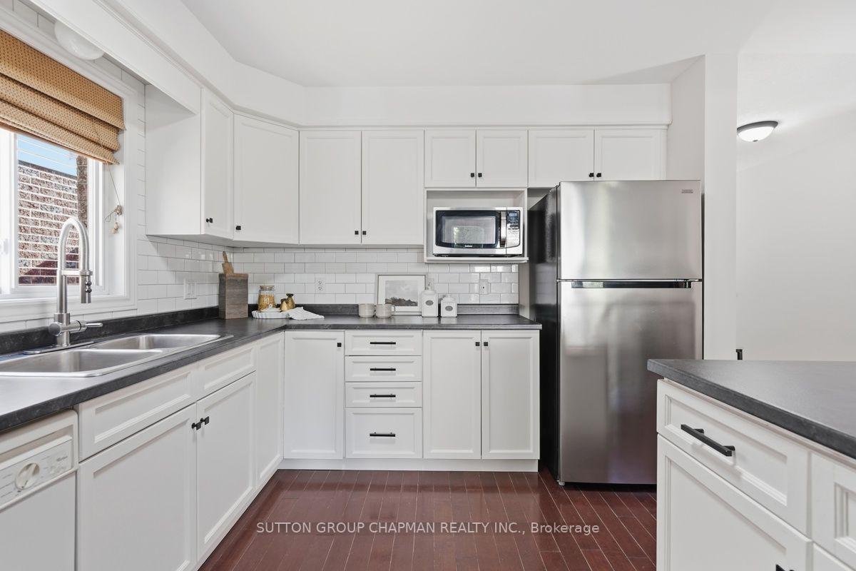 Photo 10 of 785 Capulet Lane, London, North M — HOMEH