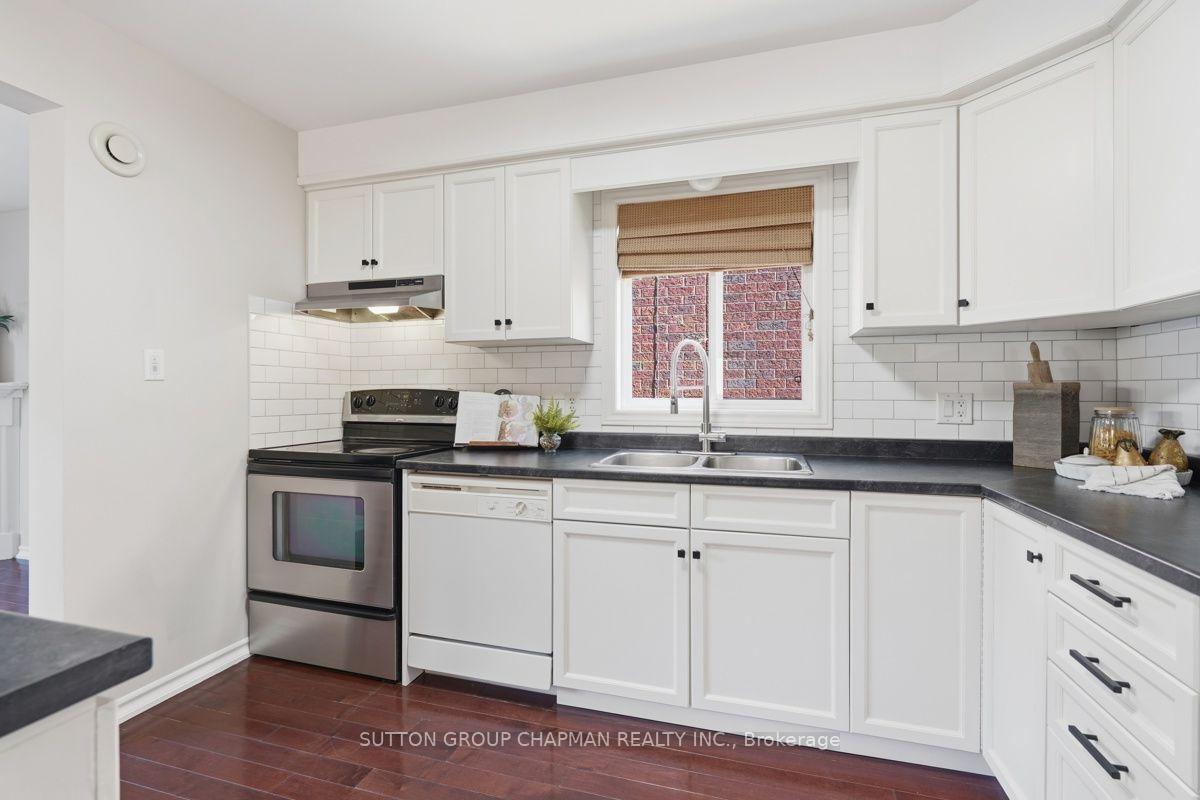 Photo 11 of 785 Capulet Lane, London, North M — HOMEH
