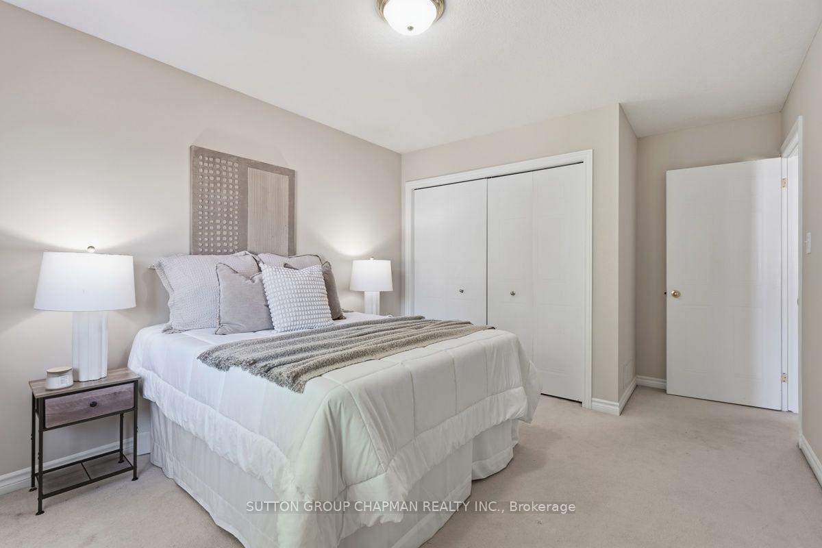 Photo 24 of 785 Capulet Lane, London, North M — HOMEH