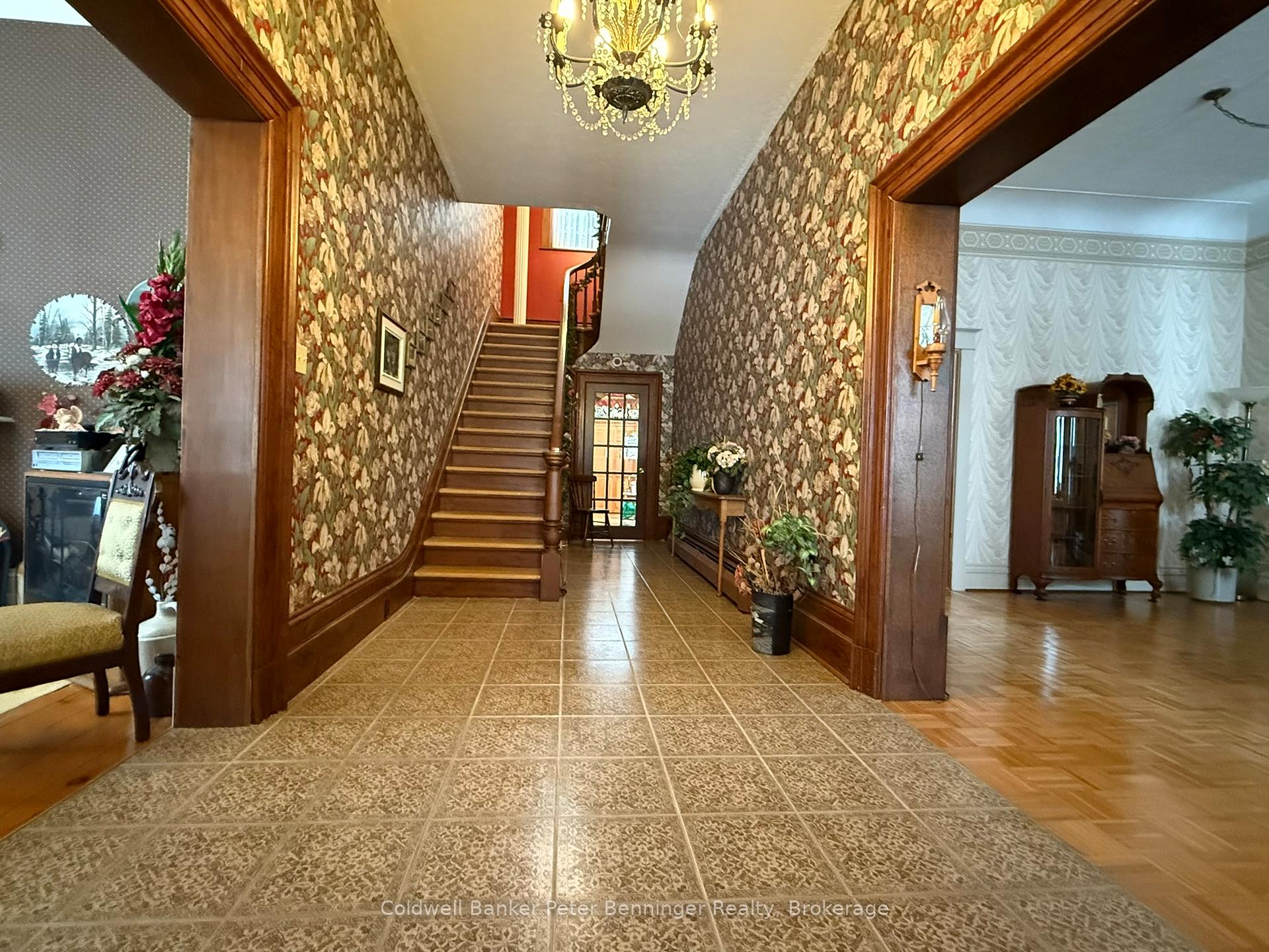 Photo 10 of 538 Queen Street N, Arran-Elderslie — HOMEH