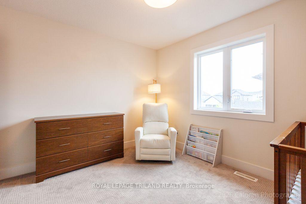 Photo 25 of 108 Spencer Avenue, Lucan Biddulph, Lucan — HOMEH