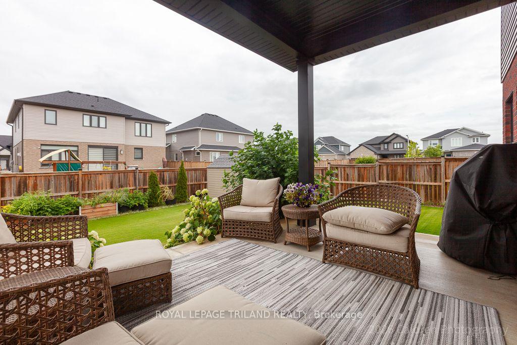 Photo 40 of 108 Spencer Avenue, Lucan Biddulph, Lucan — HOMEH