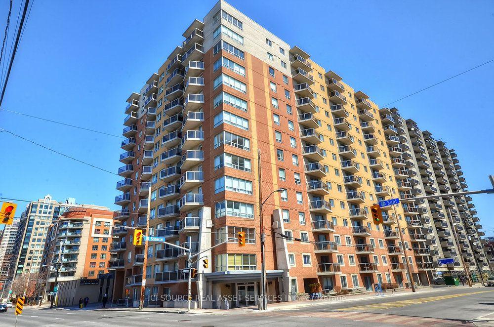 Front of Unit 204, 429 Somerset Street W